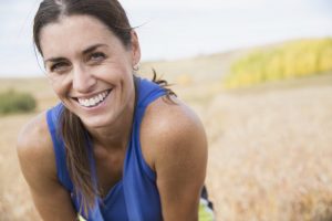 運動する女性